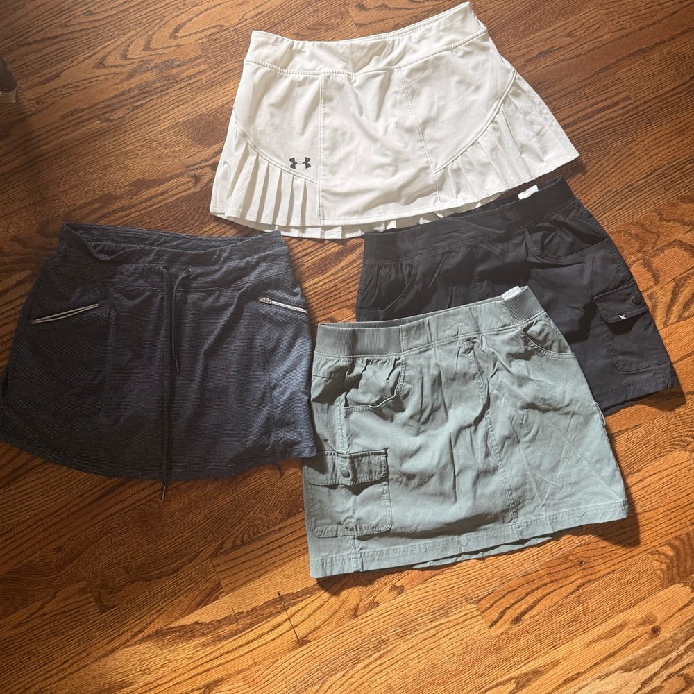 Bundle of 4 versatile Skorts!!! in great condition! Please see photo for sizes!!